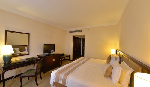 Deluxe Room, 1 King Bed