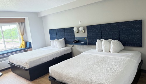Room, 2 Queen Beds, Non Smoking