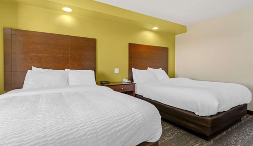 Room, 2 Queen Beds, Accessible, Non Smoking