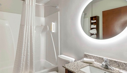 Suite, 2 Queen Beds, Mountain View (Non Smoking)