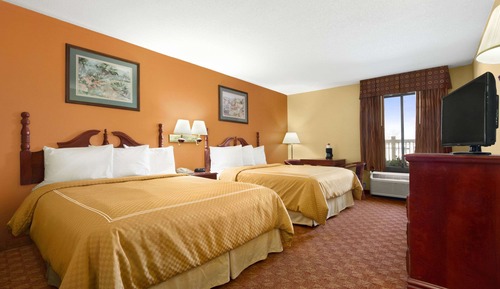 Standard Room, 2 Queen Beds, Smoking
