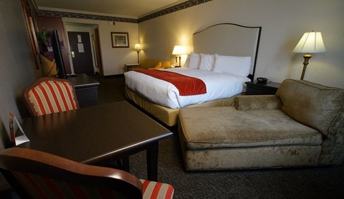 Deluxe Room, 1 King Bed