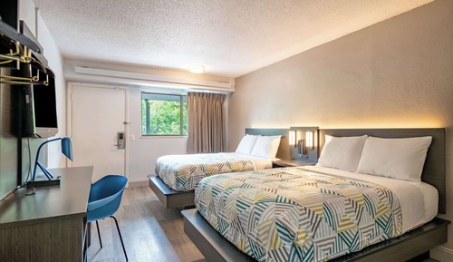 Standard Room, 2 Double Beds, Accessible, Non Smoking