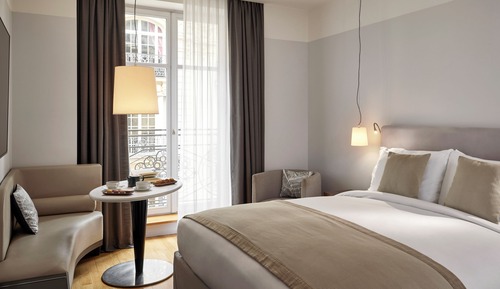 Luxury Room, 1 King Bed