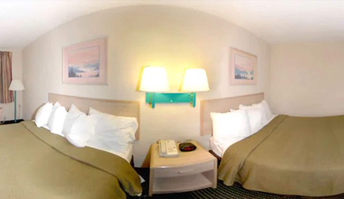 Room, 2 Queen Beds, Accessible, Non Smoking