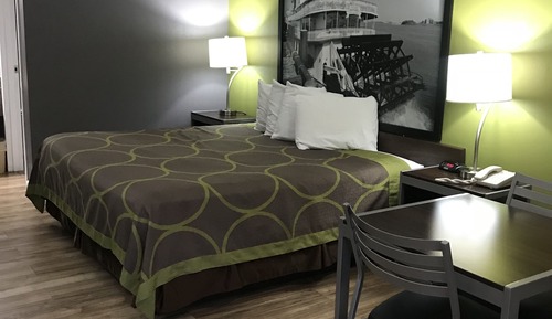 Standard Room, 1 King Bed