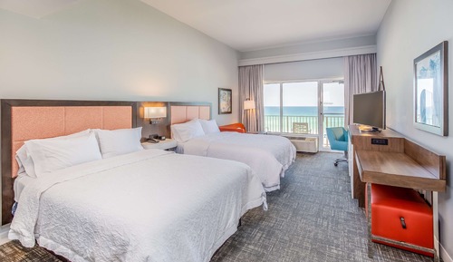 Two Queen Beds, Gulf View With Balcony, Non-Smoking