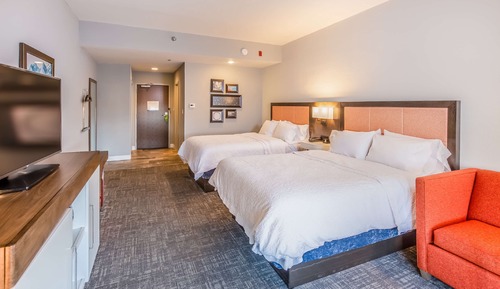 Two Queen Beds, Inland View, No Balcony, Non-Smoking
