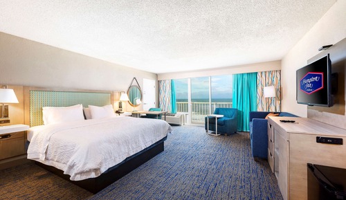 Premium Room, 1 King Bed with Sofa bed, Balcony, Oceanfront