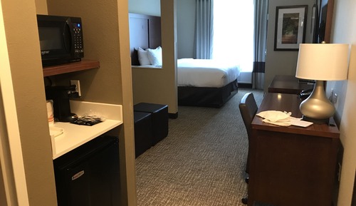 Suite, 1 King Bed with Sofa bed, Non Smoking
