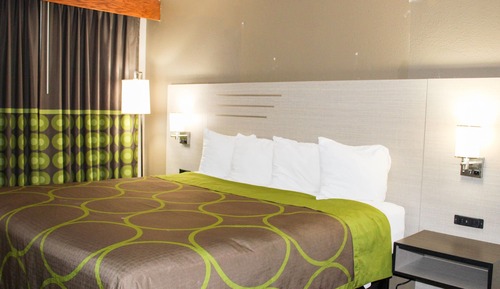 Studio Suite, 1 King Bed, Non Smoking