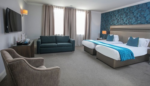 Superior Room, 1 Double Bed, Non Smoking (Converts to 2 Twin Beds)