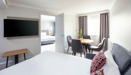 Suite, 1 Bedroom, Club Lounge Access (High Floor)
