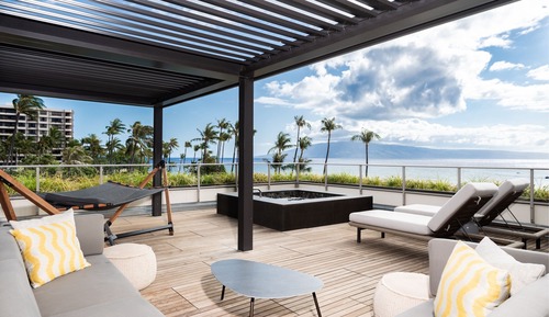 Club Suite, 1 Bedroom, Club Lounge Access, Oceanfront (Hokupa'a Sundeck Corner Suite)