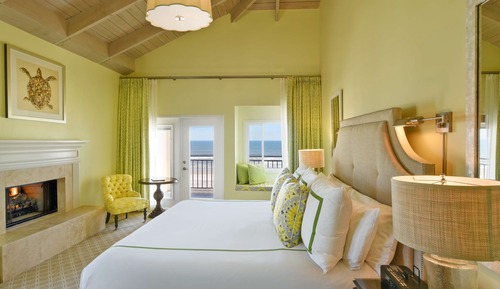 Room, 1 King Bed, Oceanfront (Preferred)