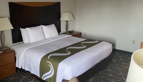 Standard Room, 1 King Bed, Non Smoking
