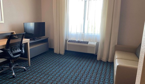 Room, 2 Queen Beds, Non Smoking