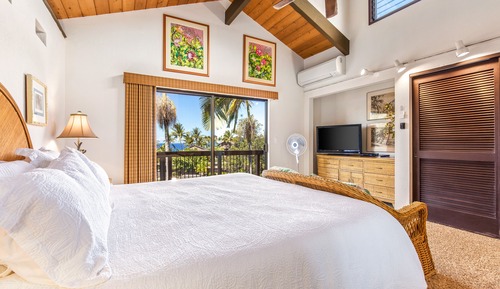 Condo, 2 Bedrooms, Partial Ocean View