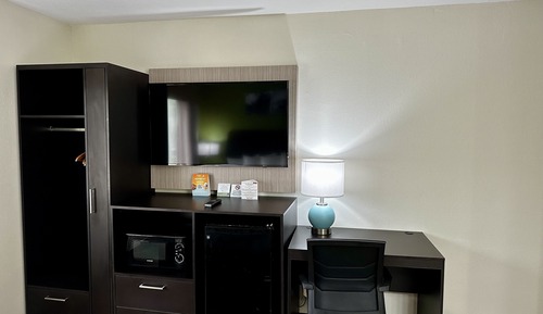 Room, 1 King Bed, Accessible, Non Smoking