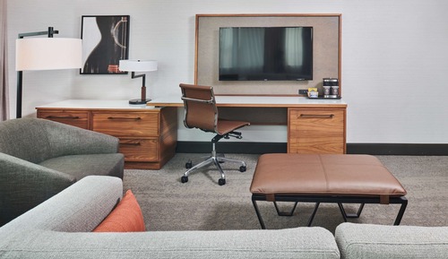 Suite, 1 King Bed, Balcony
