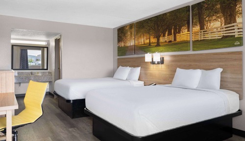 Standard Room, 2 Queen Beds