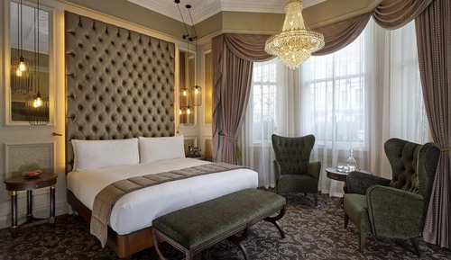 The Queen’s Gate Suite