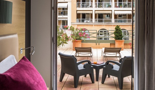 Superior Room, Terrace, Pool View