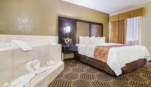 Standard Room, 1 King Bed, Non Smoking