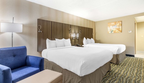 Standard Room, 2 Queen Beds, Non Smoking, Refrigerator