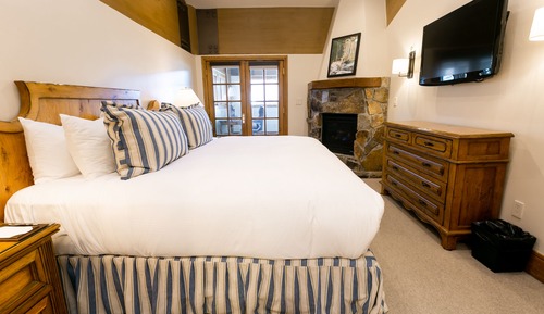 Luxury Suite, 3 Bedrooms (THREE KINGS)