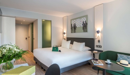 Privilege, Double Room, 1 Double Bed, Pool View
