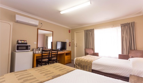 Comfort Twin Room