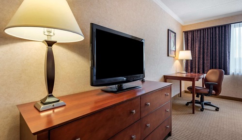 Standard Room, Multiple Beds, Non Smoking, Microwave (Oversized Room)