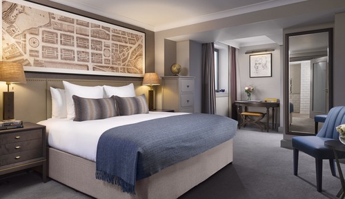 Classic Room, 1 King Bed, Accessible