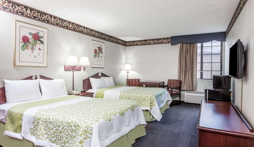 Room, 2 Queen Beds, Non Smoking