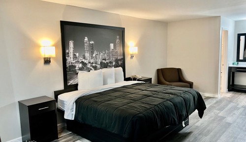 Deluxe Room, 1 King Bed, Non Smoking