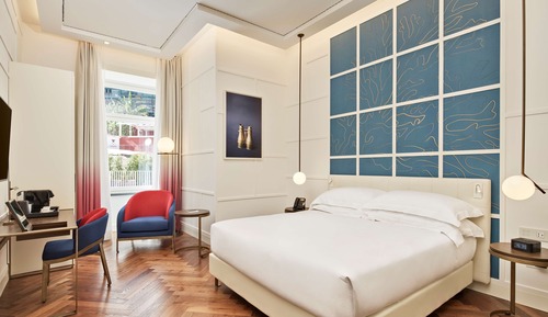 Superior Room, 1 King Bed