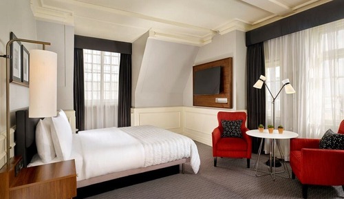 Superior Room, 1 King Bed