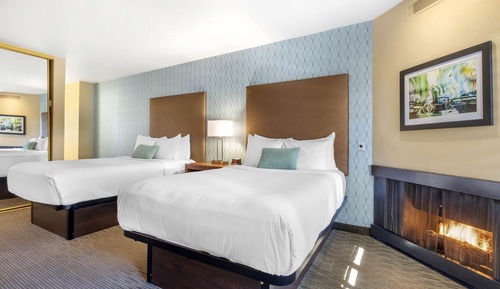 Standard Room, 2 Double Beds, Non Smoking, Fireplace