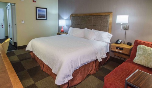 One King Bed, Non-Smoking, Accessible