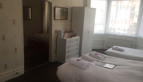 Deluxe Suite, Ensuite (Family Suite)