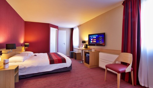 Superior Room, 1 King Bed