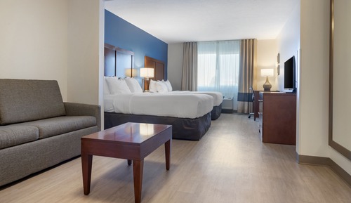 Suite, Multiple Beds, Non Smoking (Pet Friendly)