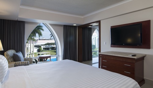 Suite, 1 King Bed