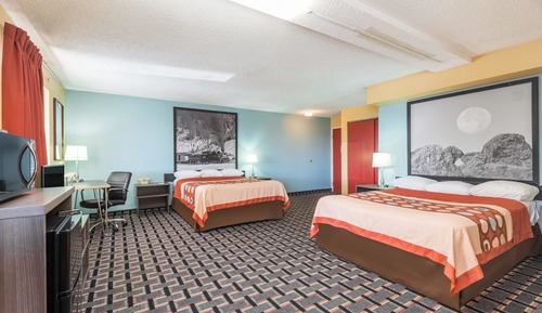 Deluxe Room, 2 Queen Beds, Non Smoking