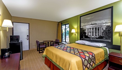 Room, 1 Queen Bed, Non Smoking