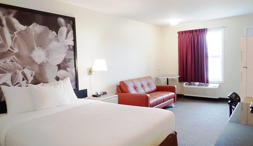 Room, 1 Queen Bed, Non Smoking (Second Floor)