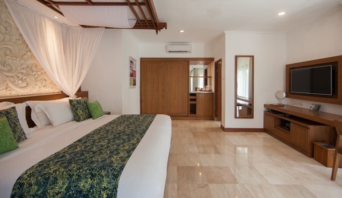 Premier Pool Villa