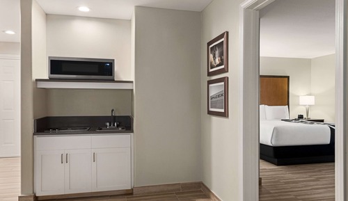 Family Suite, 1 King Bed, Non Smoking