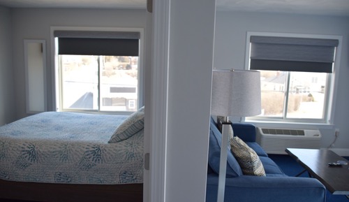 Queen Suite, Deck